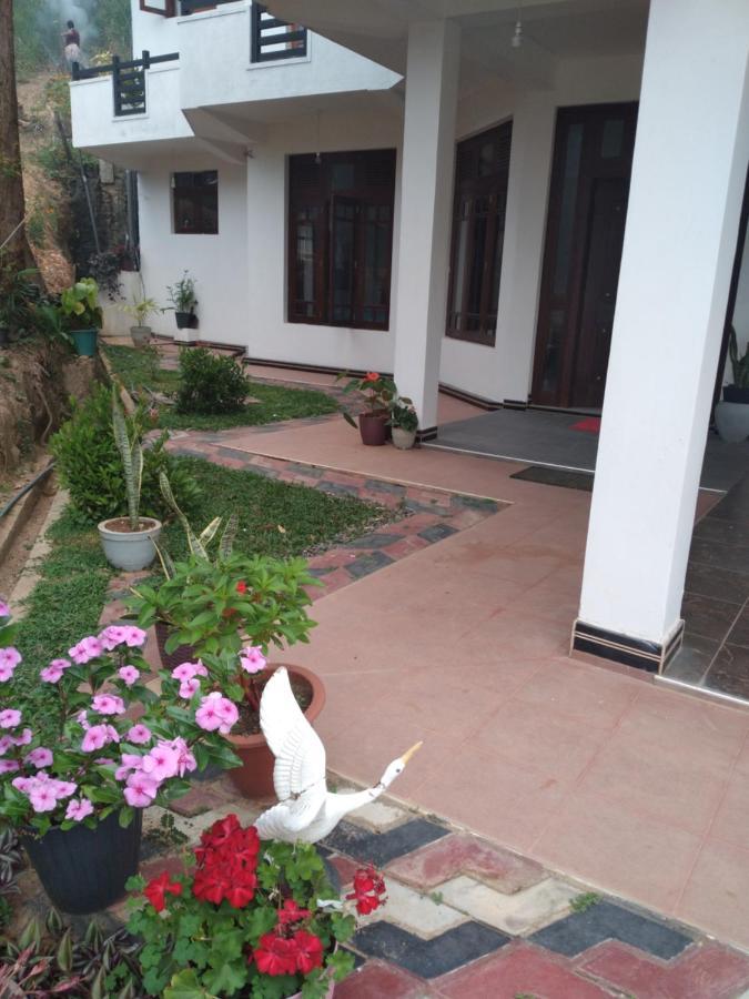 Holly House Privatunterkunft Ella